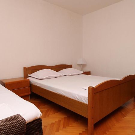 Dinka Guesthouse Makarska Exterior photo